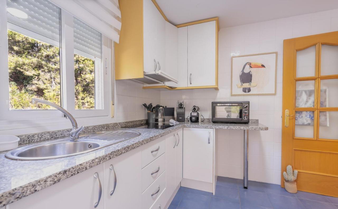 Coral Paradise Apartment With Swimming Pool ลาเอร์ราดูรา ภายนอก รูปภาพ