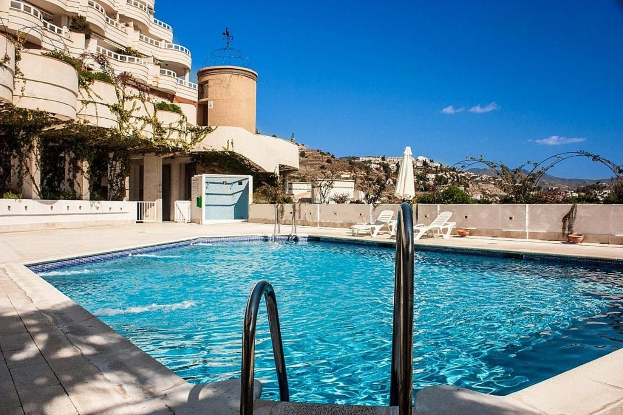 Coral Paradise Apartment With Swimming Pool ลาเอร์ราดูรา ภายนอก รูปภาพ